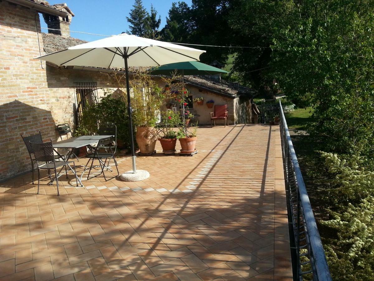 B&B I Canonici Урбіно Екстер'єр фото