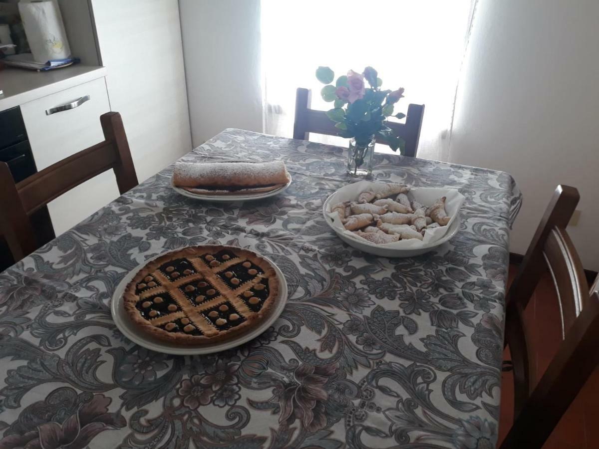 B&B I Canonici Урбіно Екстер'єр фото